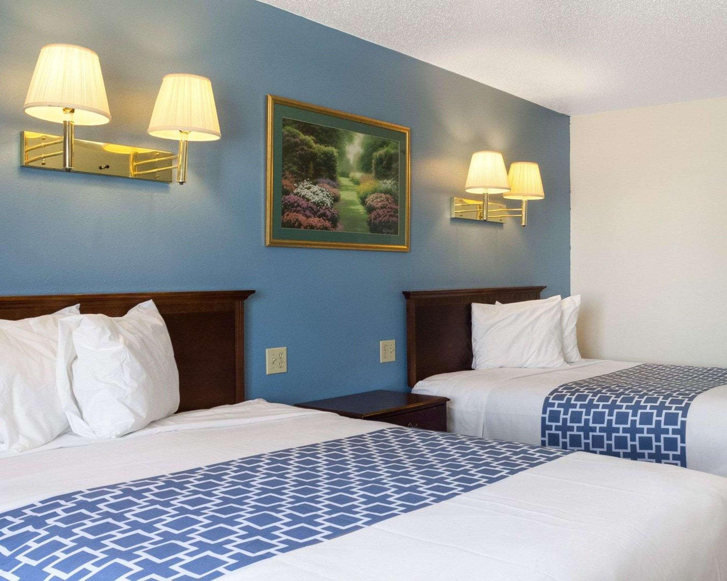 Rodeway Inn West Fargo Exteriér fotografie