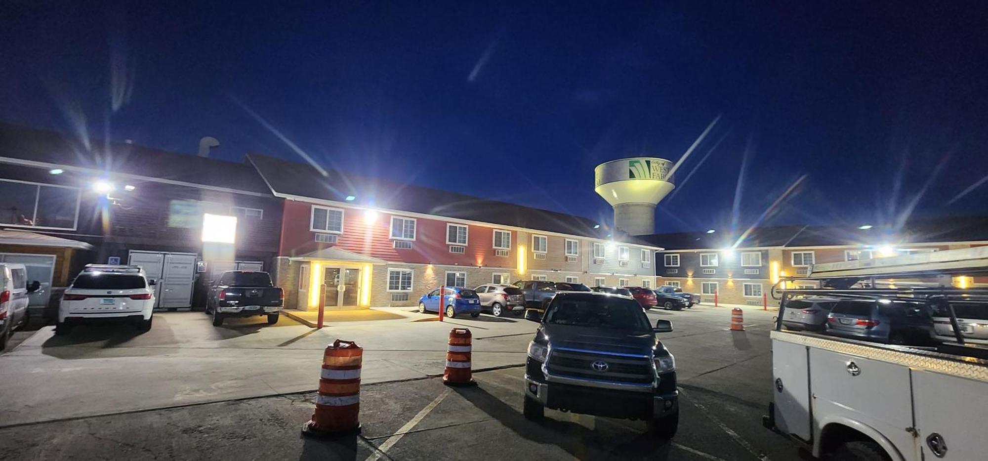 Rodeway Inn West Fargo Exteriér fotografie