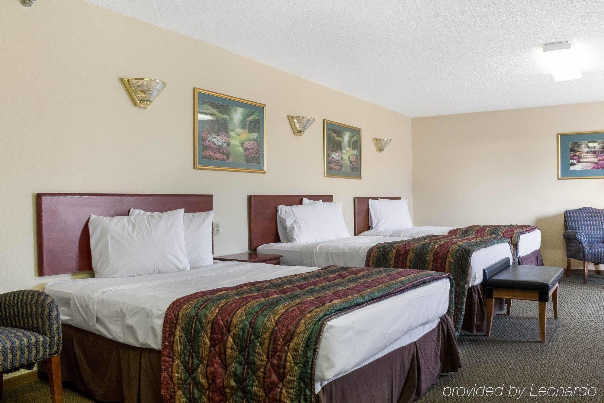 Rodeway Inn West Fargo Exteriér fotografie